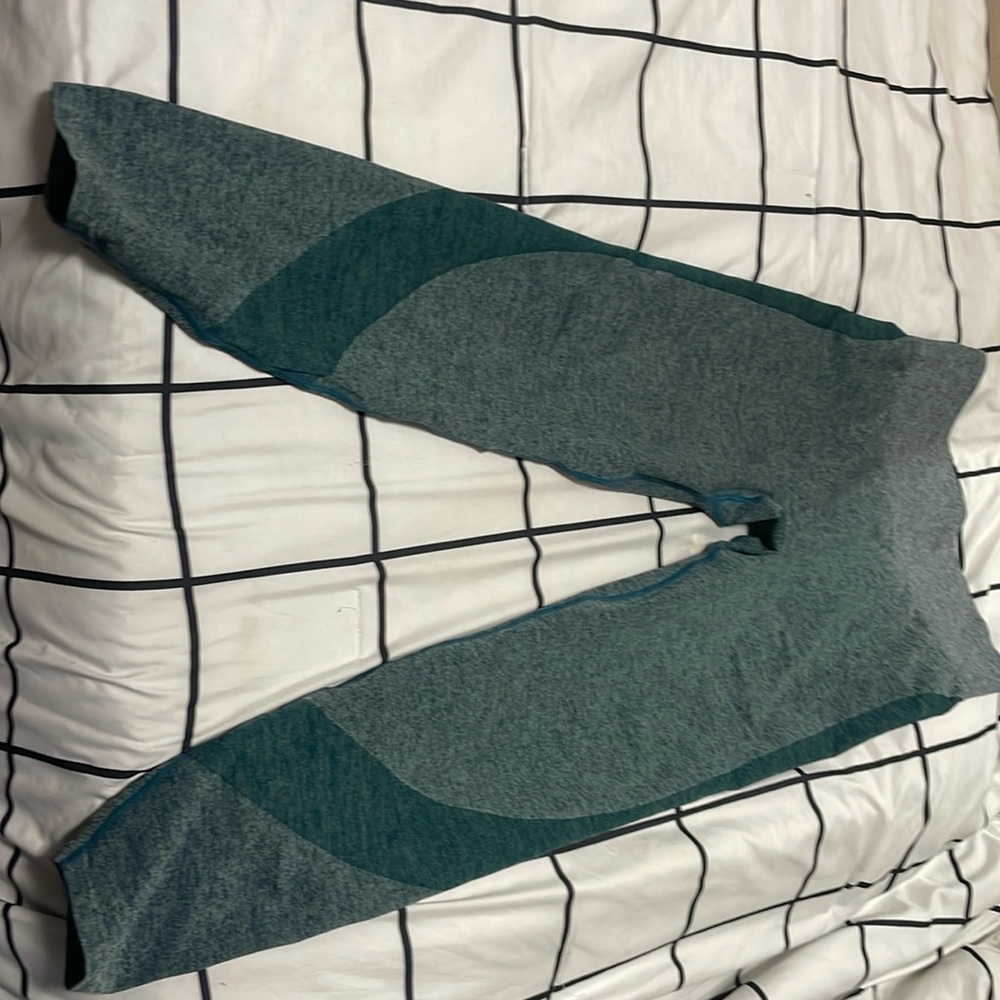 Blue Working leggings. Size Medium (12-14)